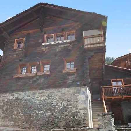 De Charme Dans Un Village Authentique 아파트 *